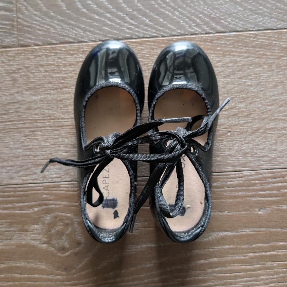 3/$15 - Capezio Black Patent Tap Shoes Size 8.5